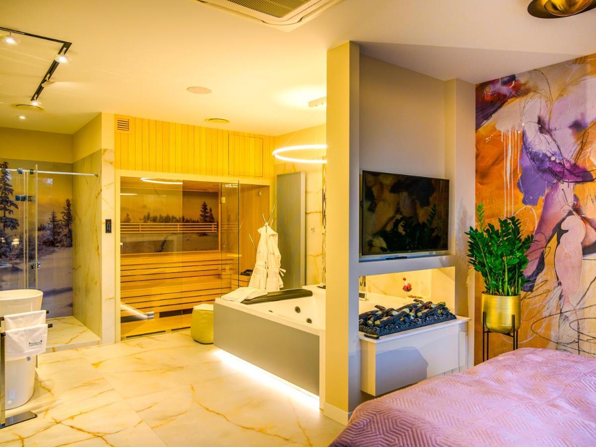 Pietryna Apartments Luxury - Sauna , Jacuzzi , Bezposrednio Przy Ul Piotrkowskiej ウッチ エクステリア 写真
