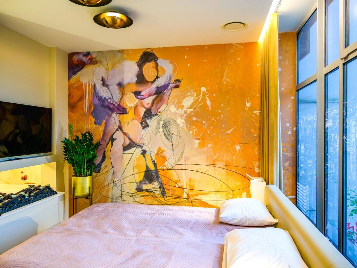 Pietryna Apartments Luxury - Sauna , Jacuzzi , Bezposrednio Przy Ul Piotrkowskiej ウッチ エクステリア 写真