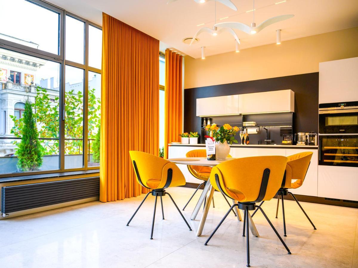 Pietryna Apartments Luxury - Sauna , Jacuzzi , Bezposrednio Przy Ul Piotrkowskiej ウッチ エクステリア 写真