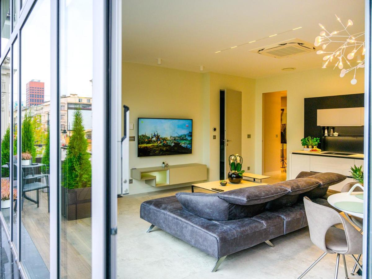 Pietryna Apartments Luxury - Sauna , Jacuzzi , Bezposrednio Przy Ul Piotrkowskiej ウッチ エクステリア 写真