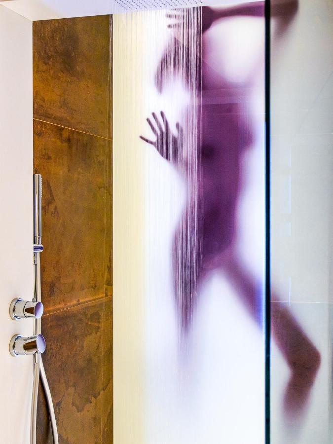 Pietryna Apartments Luxury - Sauna , Jacuzzi , Bezposrednio Przy Ul Piotrkowskiej ウッチ エクステリア 写真