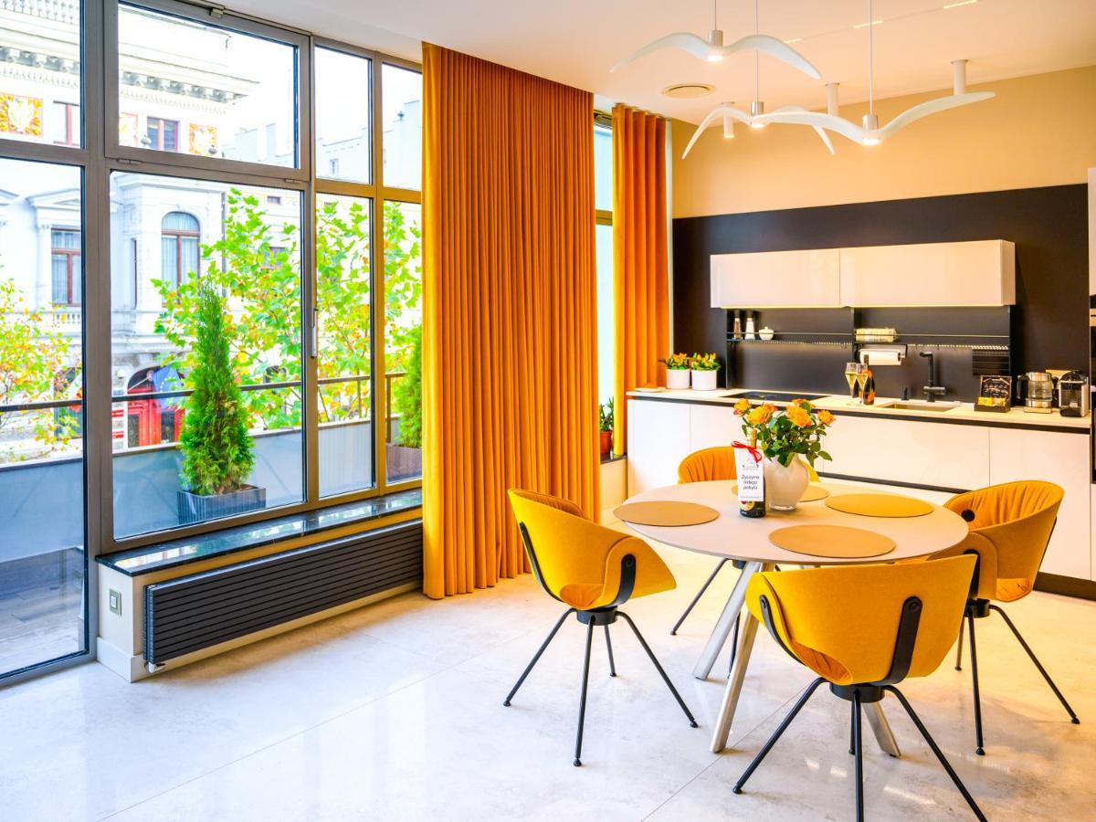 Pietryna Apartments Luxury - Sauna , Jacuzzi , Bezposrednio Przy Ul Piotrkowskiej ウッチ エクステリア 写真
